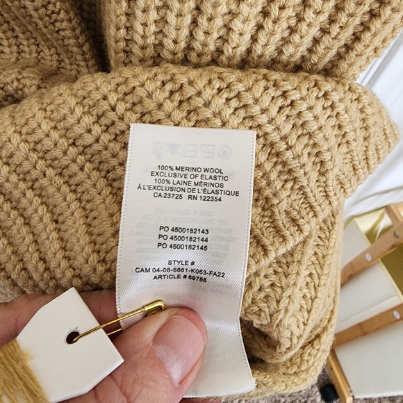 Aritzia Wilfred Montpellier Turtleneck In Color Heather Gold Camel - Picture 7 of 8